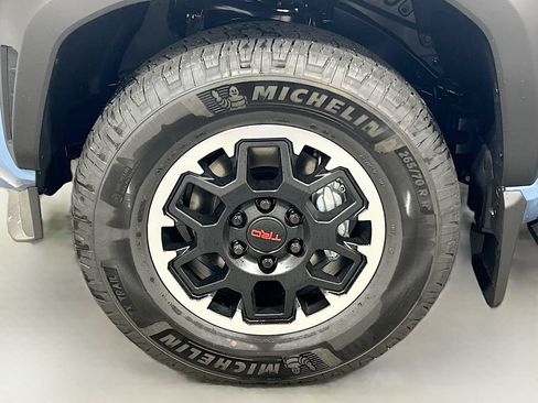 Used 2026 Toyota 4Runner TRD Off-Road Premium w/ Tow Technology Package AWD/4WD image 8