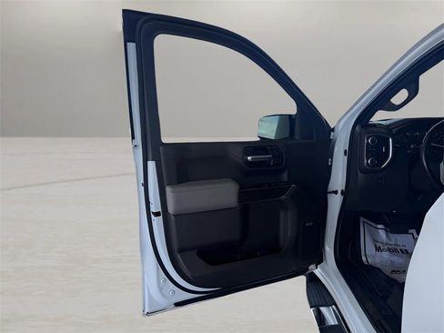 Used 2019 GMC Sierra 1500 SLT w/ SLT Premium Plus Package image 11