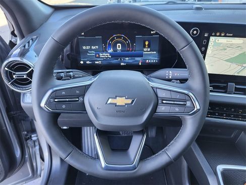 New 2026 Chevrolet Equinox LT w/ Convenience Package II image 27