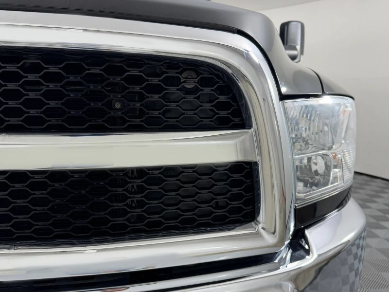Used 2018 RAM 3500 Tradesman w/ Chrome Appearance Group AWD/4WD image 55