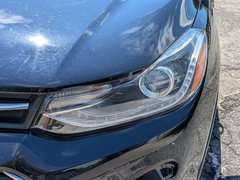 Used 2022 Chevrolet Trax LT AWD/4WD image 10