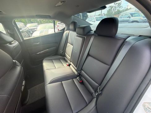 Used 2015 Acura TLX FWD image 14