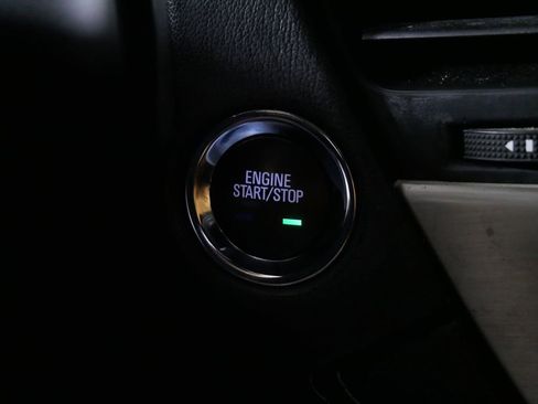 Used 2017 GMC Yukon XL Denali w/ Open Road Package image 30