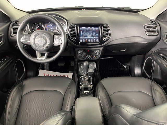 Used 2018 Jeep Compass Limited w/ Navigation Group AWD/4WD image 36