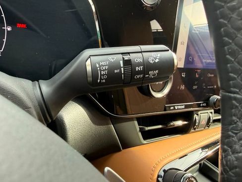 Certified 2023 Lexus NX 250 AWD image 17