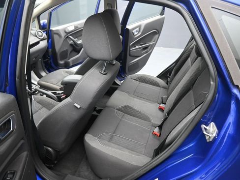 Used 2014 Ford Fiesta SE w/ Equipment Group 201A FWD image 16