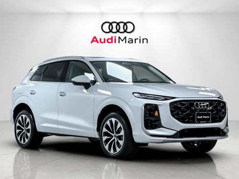 New 2026 Audi Q3 quattro 2.0T AWD/4WD image 7