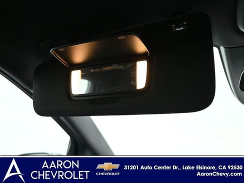 New 2026 Chevrolet Equinox EV LT image 28