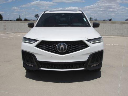 New 2026 Acura MDX A-Spec image 3