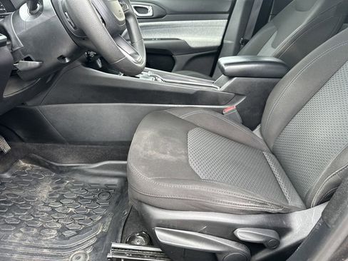 Used 2023 Jeep Compass Sport AWD/4WD image 12
