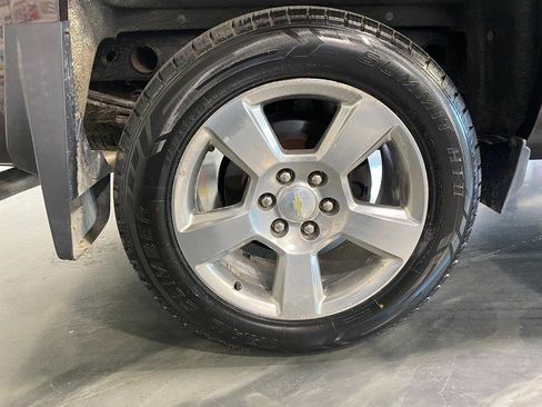 Used 2016 Chevrolet Silverado 1500 LT w/ All Star Edition AWD/4WD image 9