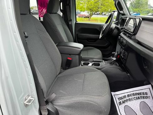Certified 2024 Jeep Wrangler Unlimited Sport AWD/4WD image 14