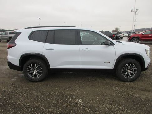 New 2026 GMC Acadia AT4 w/ Super Cruise Package image 3