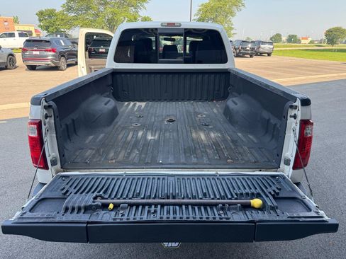 Used 2016 Ford F250 Platinum AWD/4WD image 16
