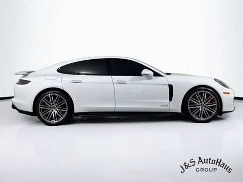Used 2021 Porsche Panamera GTS w/ Premium Package AWD/4WD image 8