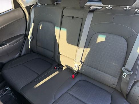Used 2023 Hyundai Kona SEL image 13