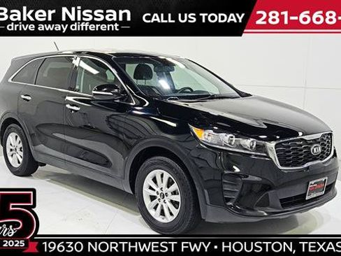 Used 2020 Kia Sorento L FWD image 1