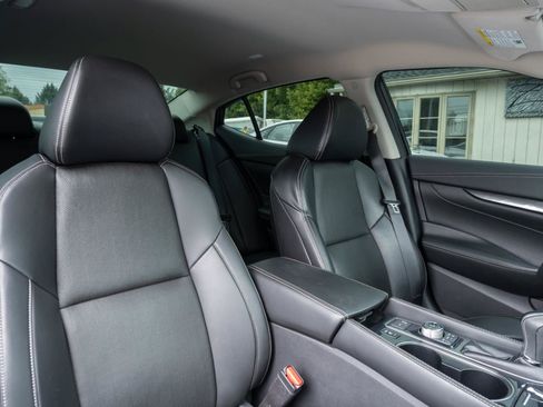 Used 2022 Nissan Maxima SV w/ Floor Mat Group FWD image 35