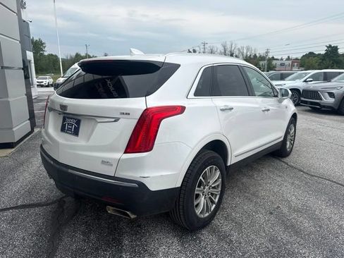 Certified 2019 Cadillac XT5 Luxury w/ Trailering Package AWD/4WD image 7