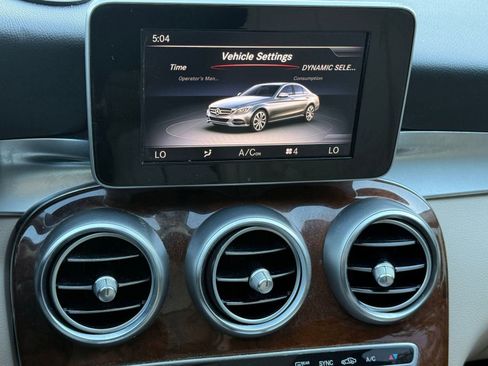 Used 2018 Mercedes-Benz C 300 Sedan image 23