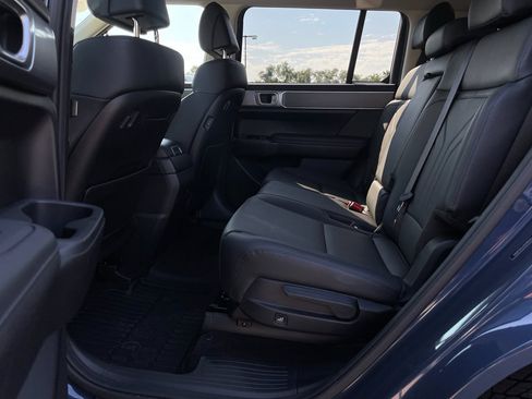 Used 2025 Hyundai Santa Fe XRT image 14