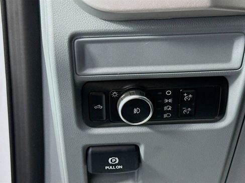 Used 2023 Ford F150 XLT AWD/4WD image 10