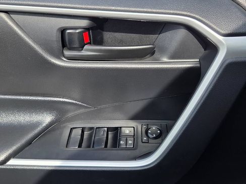 Used 2024 Toyota RAV4 LE FWD image 25