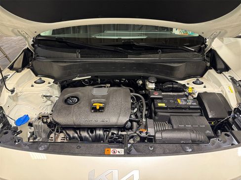 Used 2024 Kia Seltos EX image 27