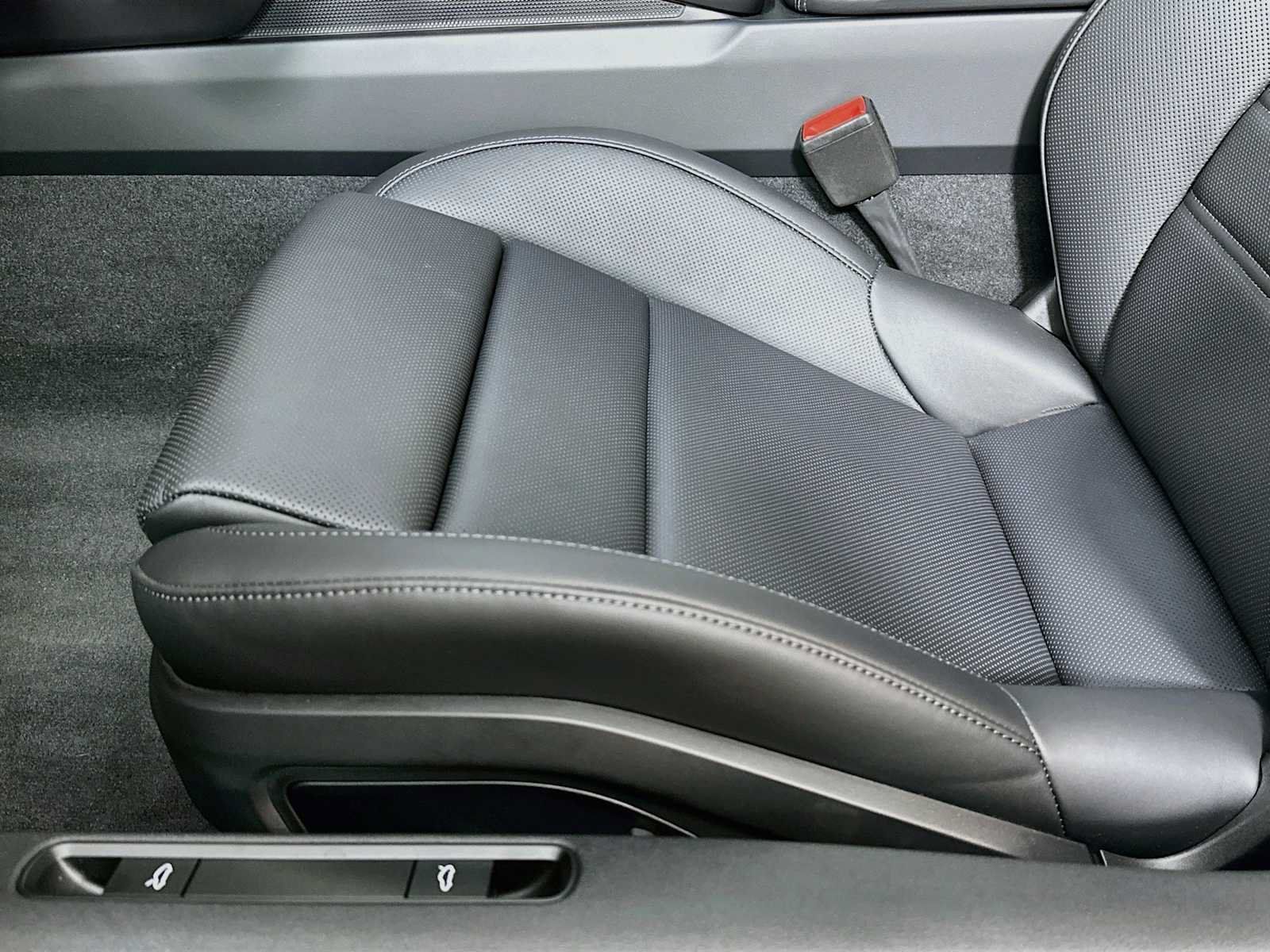 New 2026 Porsche 911 Targa 4S AWD/4WD image 12