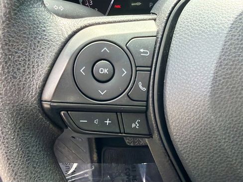 Used 2024 Toyota RAV4 LE image 33