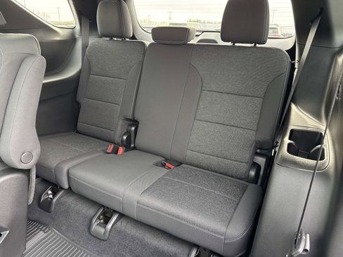 New 2026 Chevrolet Traverse LT w/ Sun and Wheel Package image 12