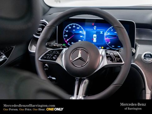 New 2026 Mercedes-Benz GLC 300 4MATIC image 12