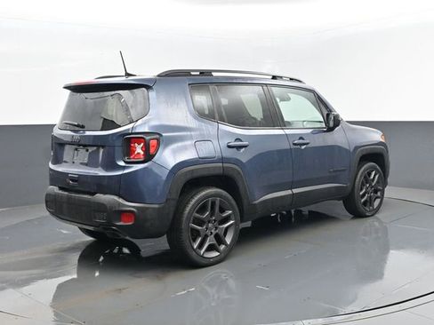 Used 2021 Jeep Renegade Latitude image 22