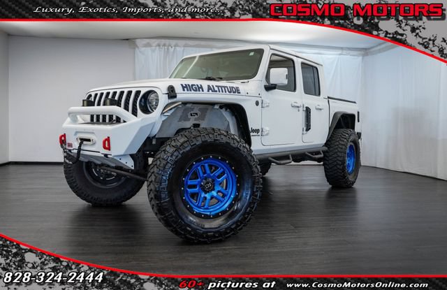 Used 2021 Jeep Gladiator Overland AWD/4WD image 1