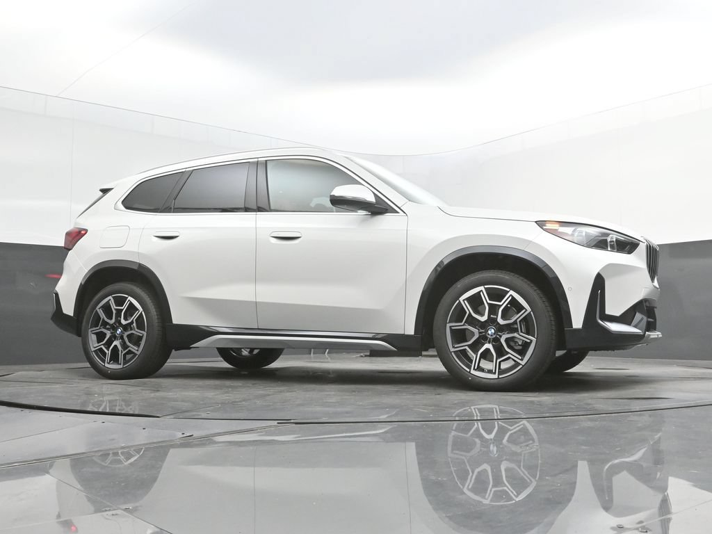 New 2027 BMW X1 xDrive28i AWD/4WD image 47