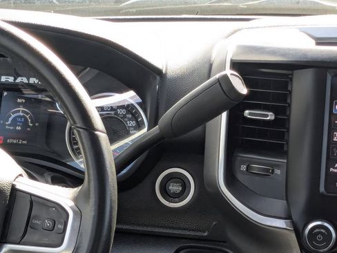 Used 2024 RAM 2500 Big Horn image 17