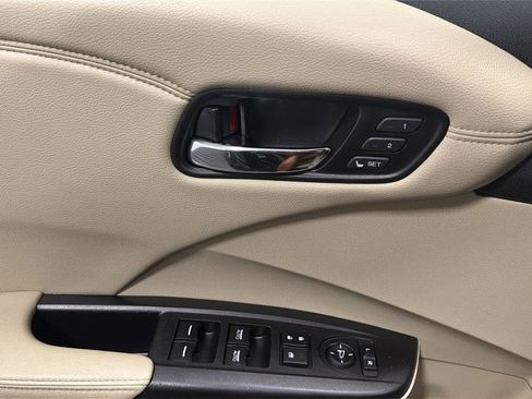 Used 2015 Acura RDX FWD image 23