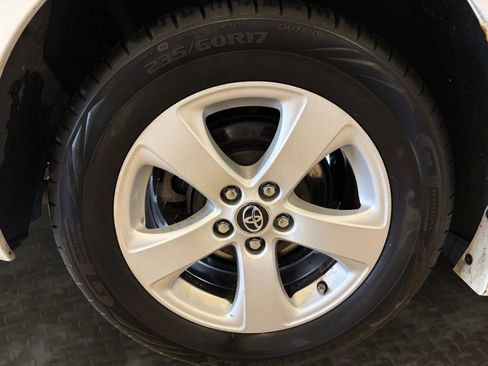 Used 2019 Toyota Sienna LE FWD image 70