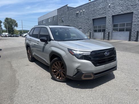 Used 2025 Subaru Forester Sport AWD/4WD image 15