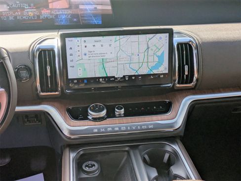 New 2025 Ford Expedition King Ranch image 22