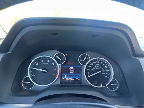 Used 2017 Toyota Tundra Platinum image 24