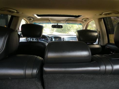 Used 2012 INFINITI EX35 Journey w/ Premium Pkg image 24