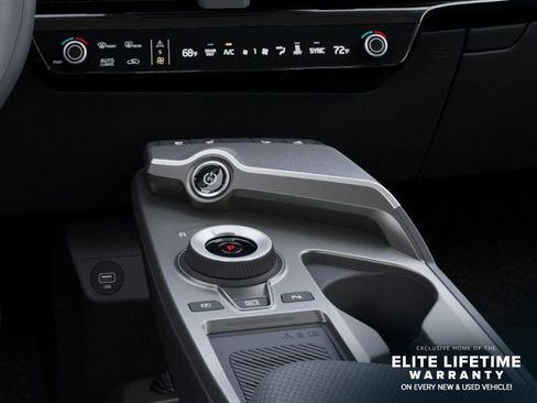 New 2025 Kia EV6 Wind RWD image 24