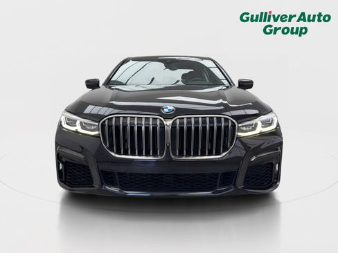 Used 2020 BMW 740i xDrive w/ M Sport Package AWD/4WD image 14