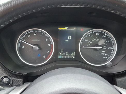 Used 2020 Subaru Forester Premium AWD/4WD image 23