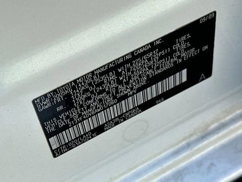 Used 2010 Toyota RAV4 Limited image 22