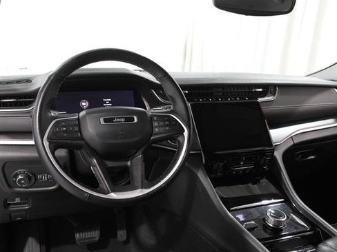 Used 2021 Jeep Grand Cherokee L Limited image 6