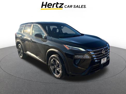 Used 2025 Nissan Rogue SV image 1