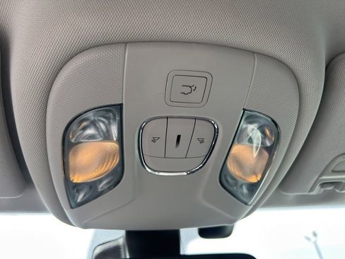 Used 2020 Jeep Compass Limited w/ Advanced Safety Group image 30