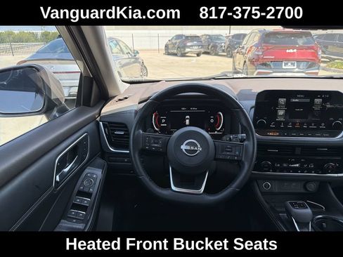 Used 2022 Nissan Rogue Platinum w/ Head-Up Display Package FWD image 13